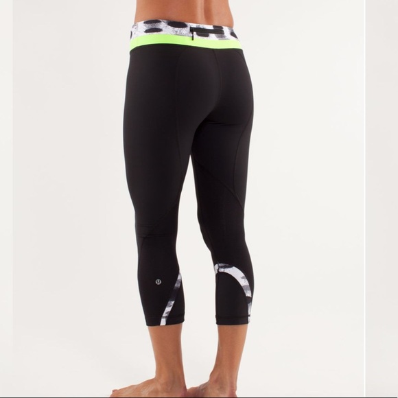 lululemon athletica Pants - Lululemon Run: Inspire Crop II